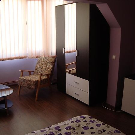 Apartamentul Republicii Άλμπα Ιούλια Εξωτερικό φωτογραφία