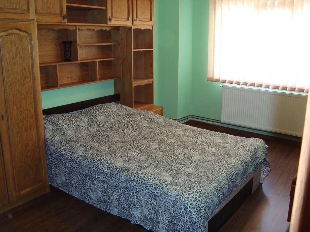 Apartamentul Republicii Άλμπα Ιούλια Εξωτερικό φωτογραφία